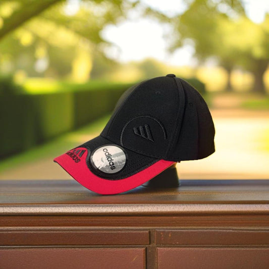 Adidas black cap with red contrast - trendy casual unisex cap.